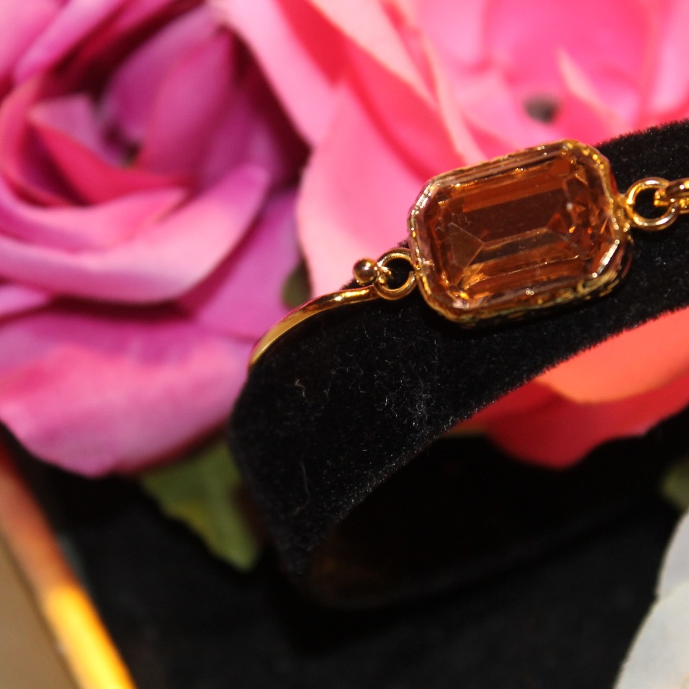 Love Braclet Crystal gold plated. - Picture 3 of 8